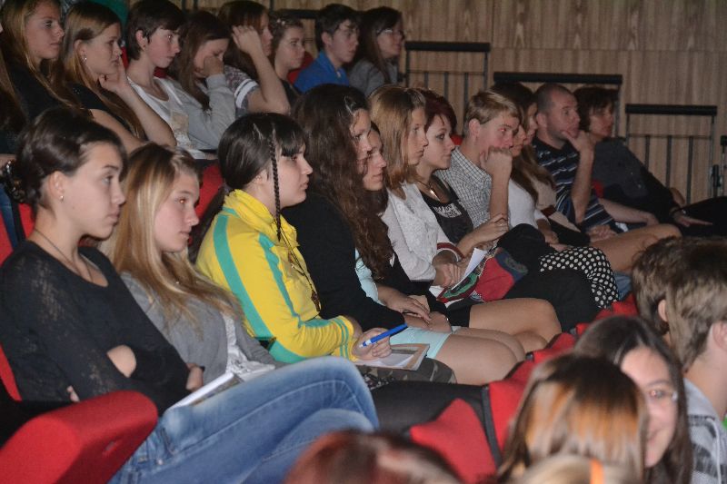 Galerie: Projekt Život a historie vypálených obcí - konference Hlinsko - 4. 11. 2014