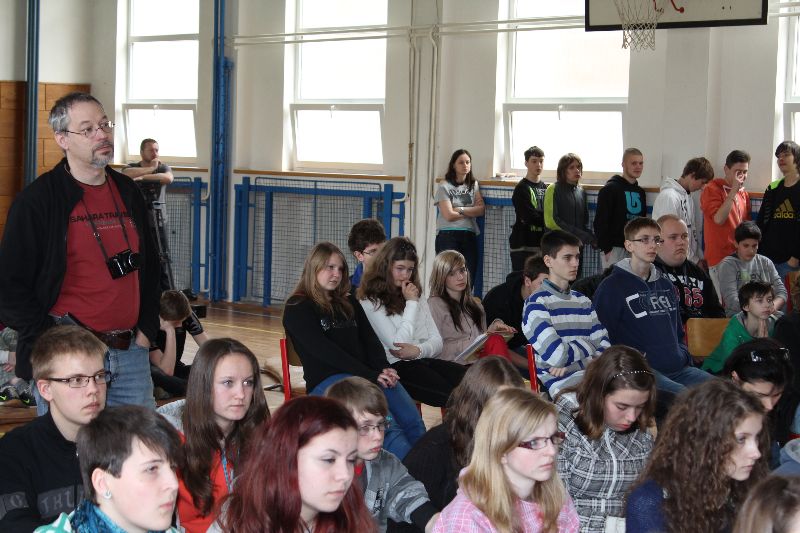 Galerie: Projekt Život a historie vypálených obcí - exkurze Prlov - 26. 3. 2014