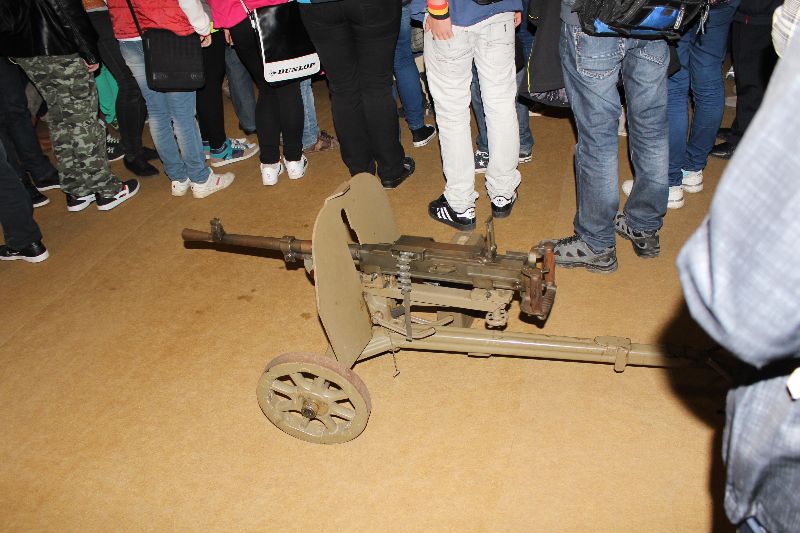 Galerie: Projekt Život a historie vypálených obcí - exkurze Prlov - 26. 3. 2014