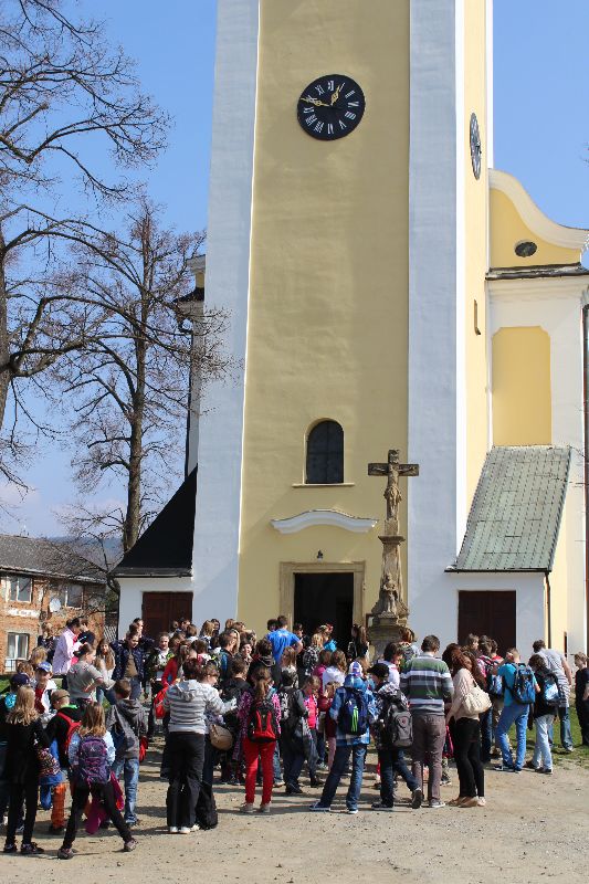 Galerie: Projekt Život a historie vypálených obcí - exkurze Nový Malín - 2. 4. 2014