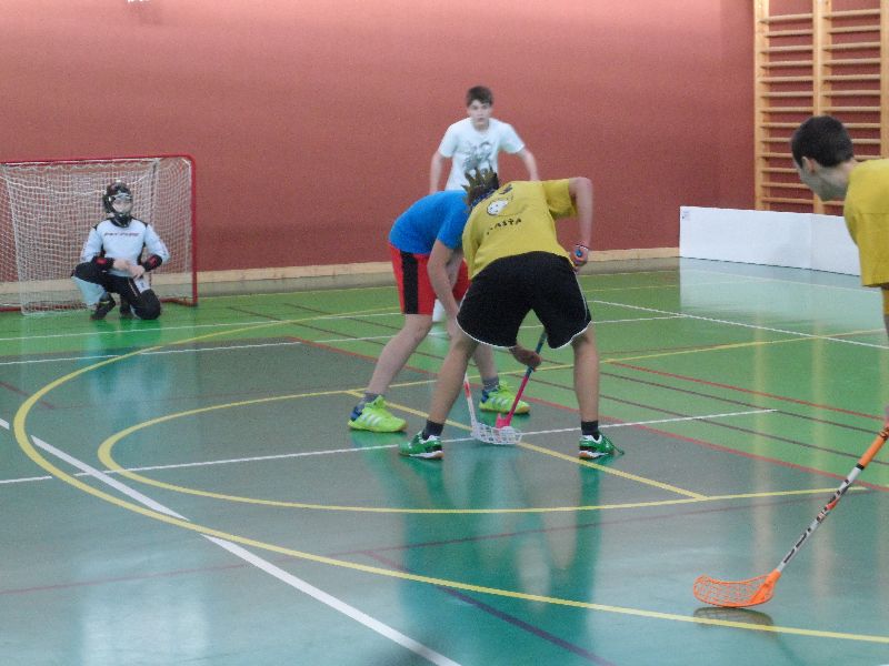 Galerie: Sněm mládeže: VI. ročník Florbalového turnaje - 6. 2. 2015 Rapotín