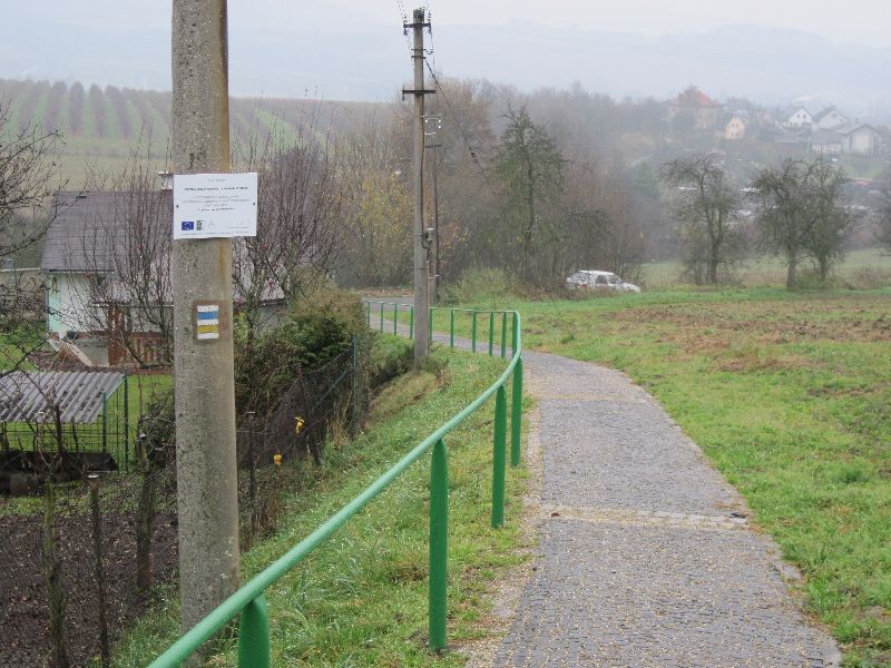 Galerie: Stavební úpravy chodníku Libina