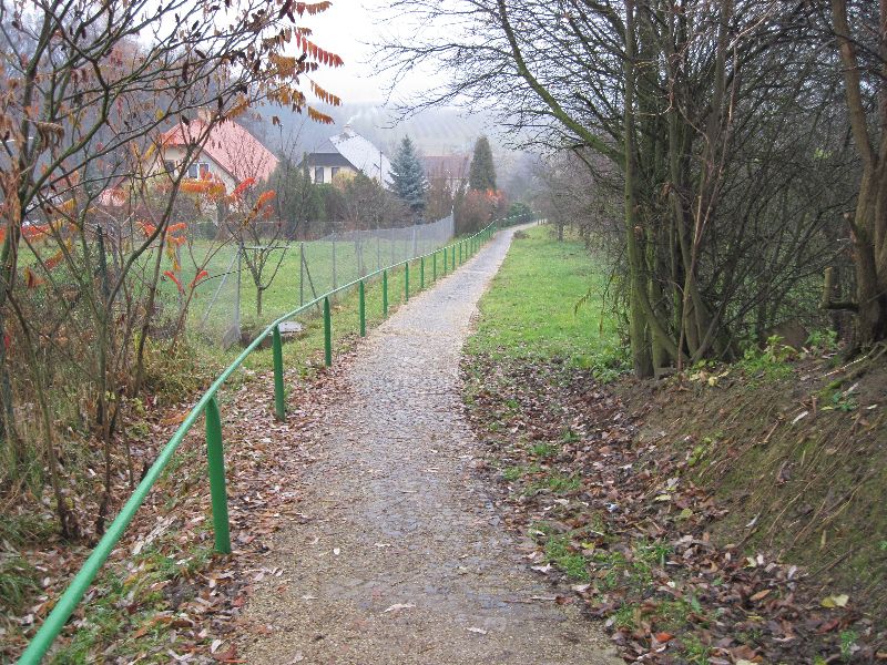 Galerie: Stavební úpravy chodníku Libina