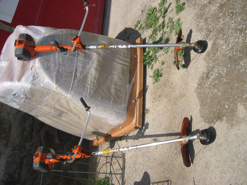 Galerie: Pořízení lesnické techniky v obci Dlouhomilov