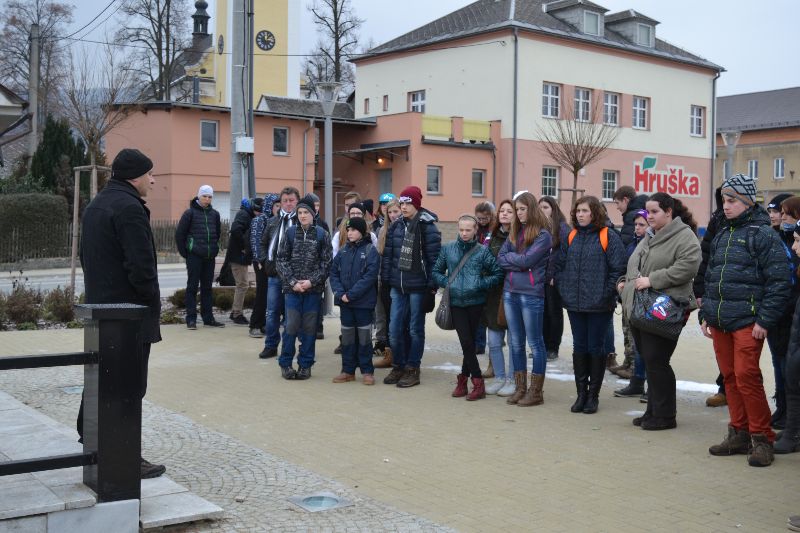 Galerie: Exkurze k projektu Život a historie vypálených obcí – 20. 1. 2016 Nový Malín