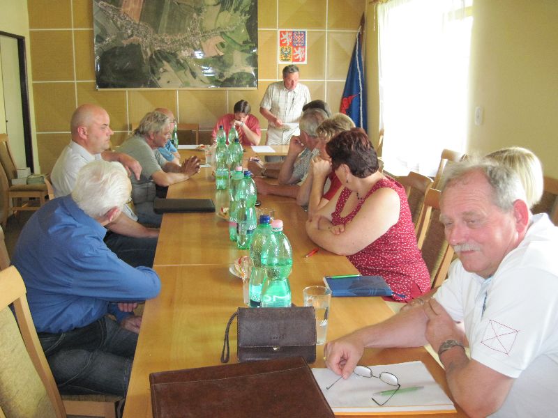 Galerie: Valná hromada - 28. 6. 2010 Nový Malín