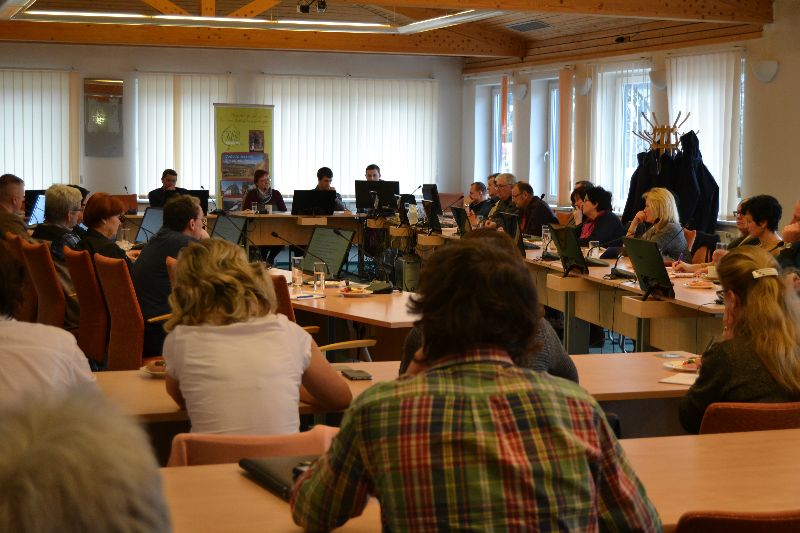 Galerie: MAP: Společné jednání škol ORP Šumperk a jejich zřizovatelů - 1. 4. 2016 Šumperk