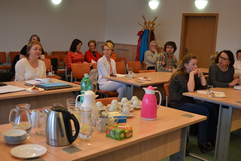 Galerie: MAP: Společné jednání škol ORP Šumperk a jejich zřizovatelů - 1. 4. 2016 Šumperk