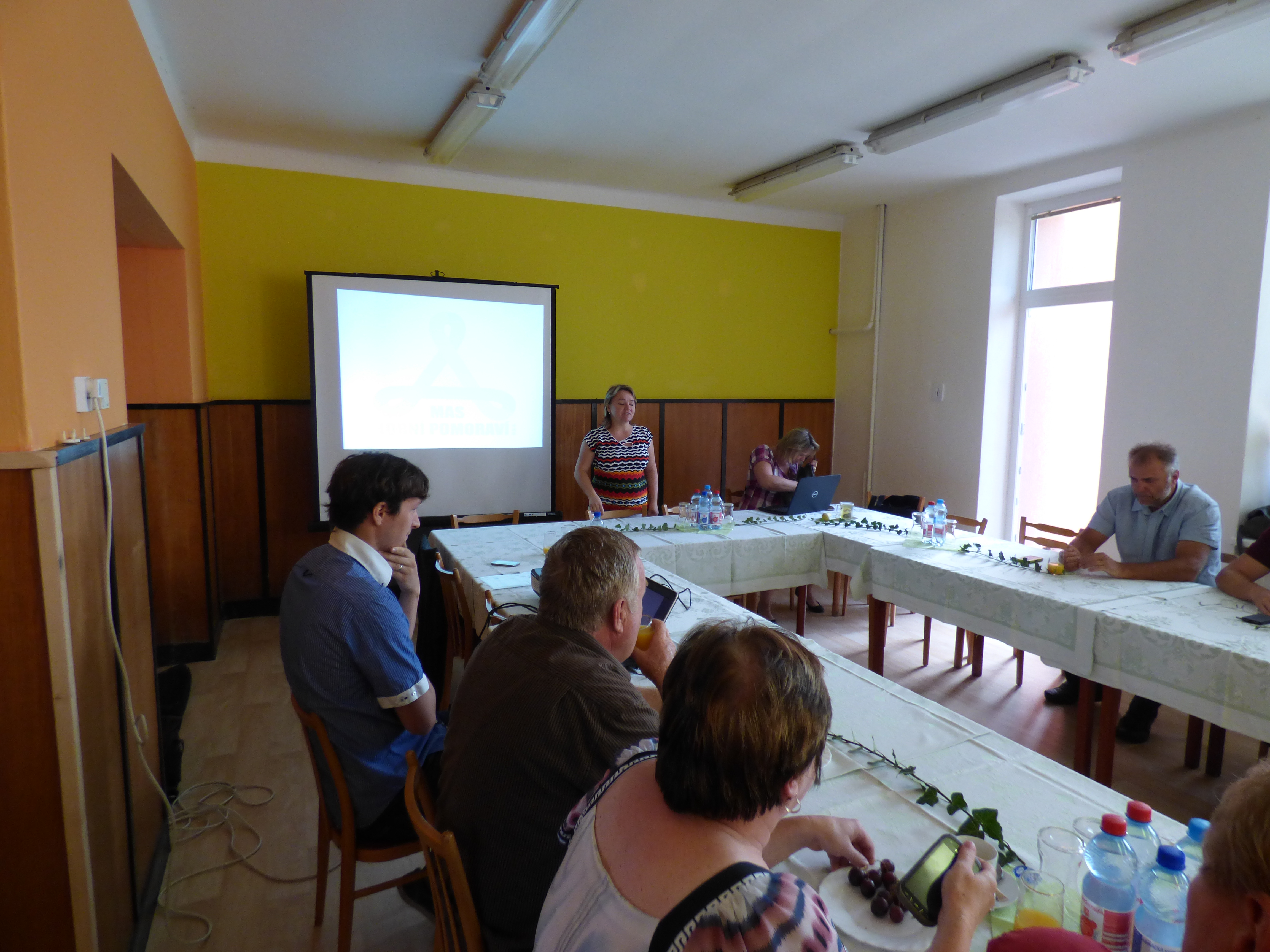 Galerie: Snídaně starostů - 14. 9. 2016 Lesnice